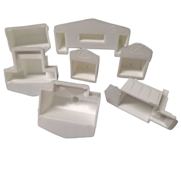 Game of Life White House Replacement Pieces Plastic Buildings 1990 Vintage - Picture 3 of 4